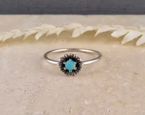 Dainty Turquoise Flower Ring